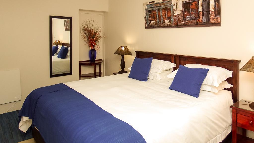 39 On Nile Guest House بورت اليزابيث الغرفة الصورة